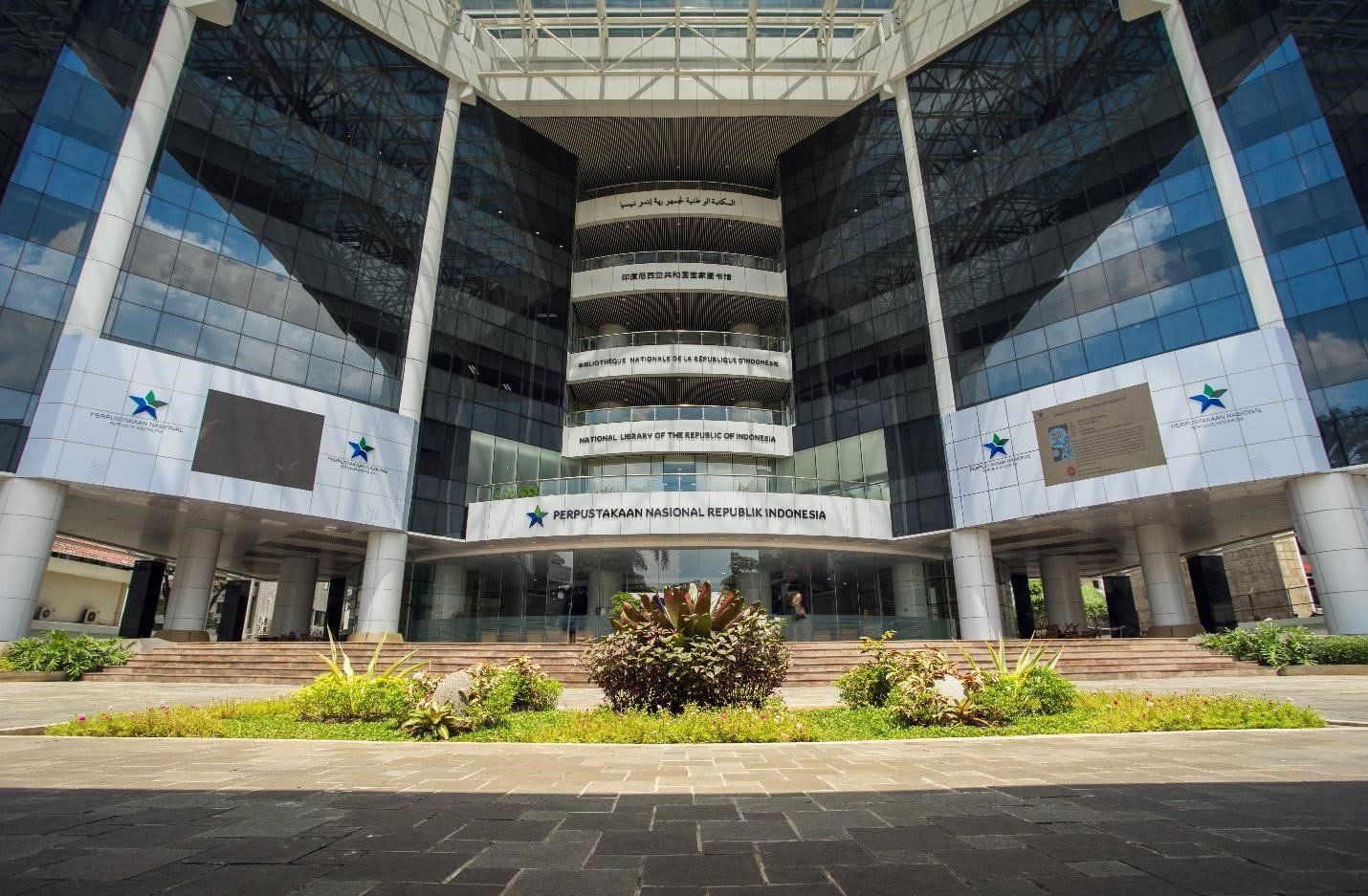 Gedung Perpustakaan UNIMOF